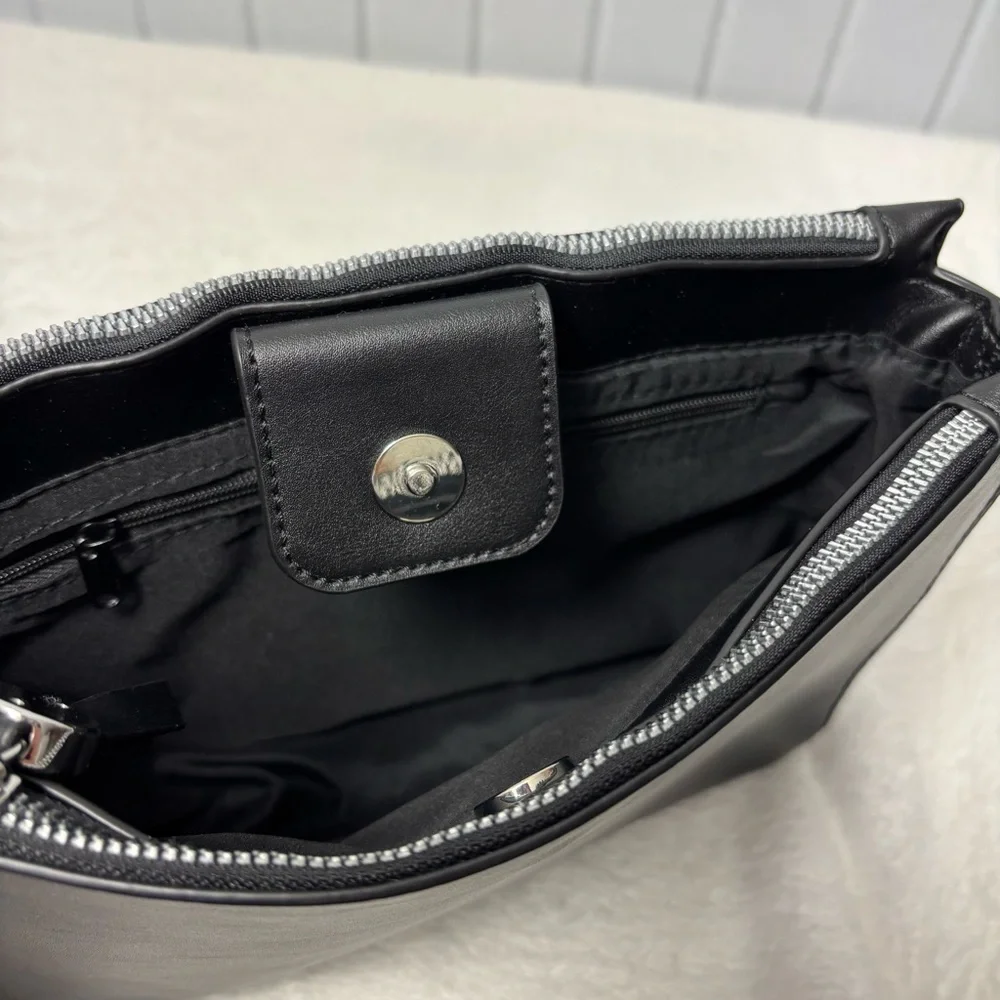 Nine West Elegant Black Crossbody Bag‎